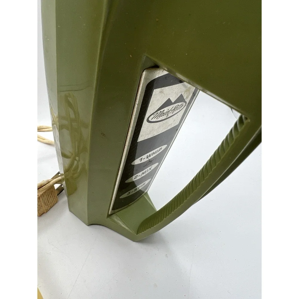 Vintage Dormeyer Portable Mixer Avacado Electric Hand Mixer Maid Rite MCM HM-3W